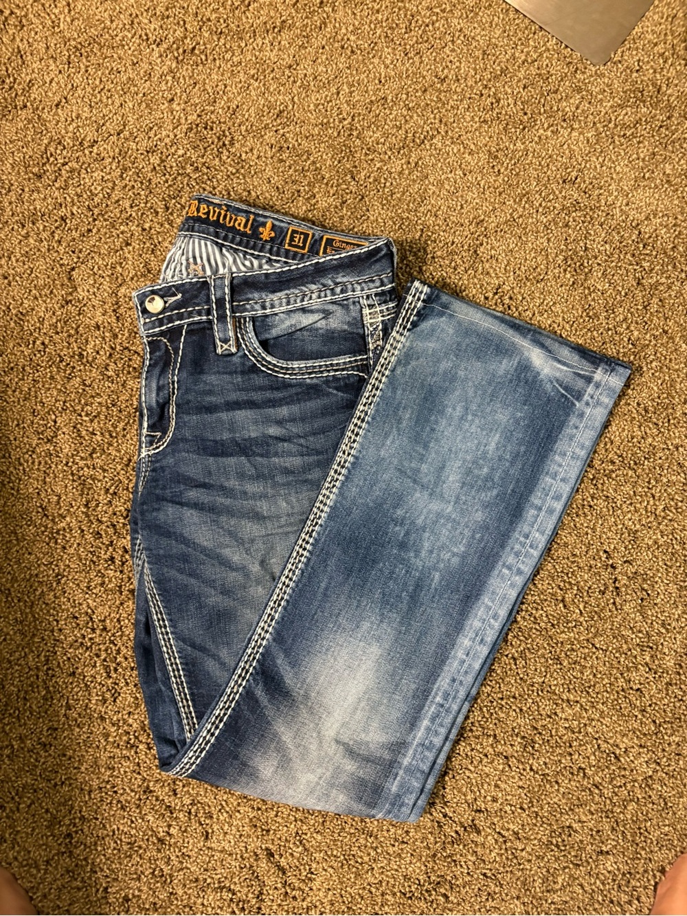 Size 31 Women Rock Revival Dark/faded Blue Embellished Pocket flare leg Jeans - Picture 6 of 8